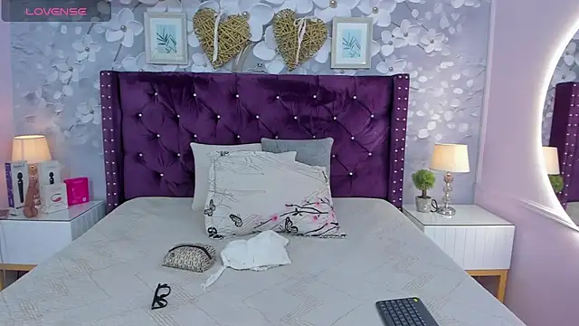 dalila salazar online show from 05-06-26, 02:51