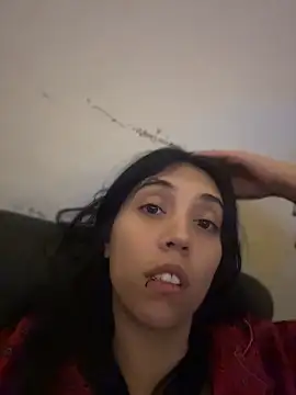 Snapshot of SeleneNooir chatting on 06-12-26, 03:38 SeleneNooir online show from 06-12-26, 03:38