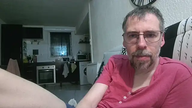 ptitcanard60600 online show from 04-21-26, 08:55