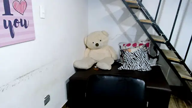 samantha baby  online show from 01-19-25, 10:06