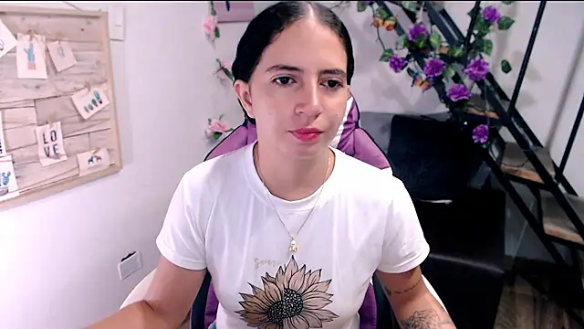 samantha baby  online show from 05-19-26, 03:29