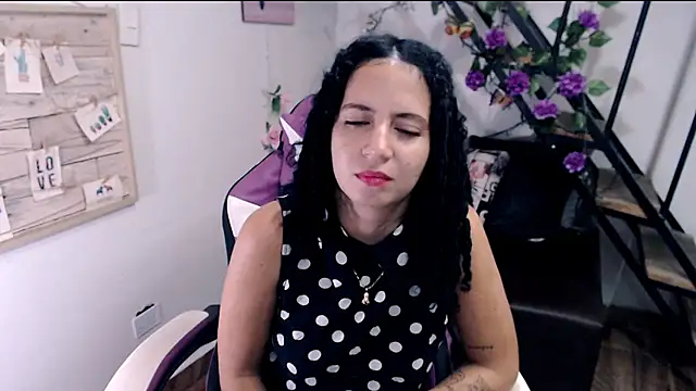 Snapshot of samantha_baby_ chatting on 07-28-26, 08:52 samantha baby online show from 07-28-26, 08:52