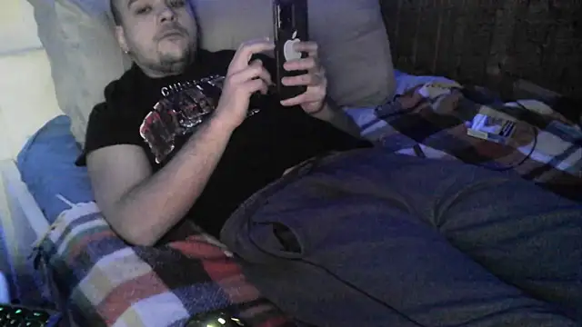 Snapshot of ItalianVinDiesel chatting on 01-12-25, 03:25 ItalianVinDiesel online show from 01-12-25, 03:25