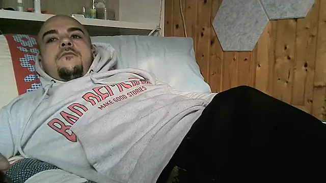 ItalianVinDiesel online show from 11-28-25, 10:29