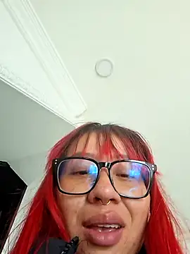 Snapshot of Kata_Bigboobs chatting on 02-14-25, 05:57 Kata Bigboobs online show from 02-14-25, 05:57