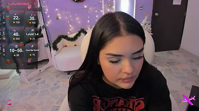 Snapshot of martinasaez chatting on 12-27-24, 10:37 martinasaez online show from 12-27-24, 10:37