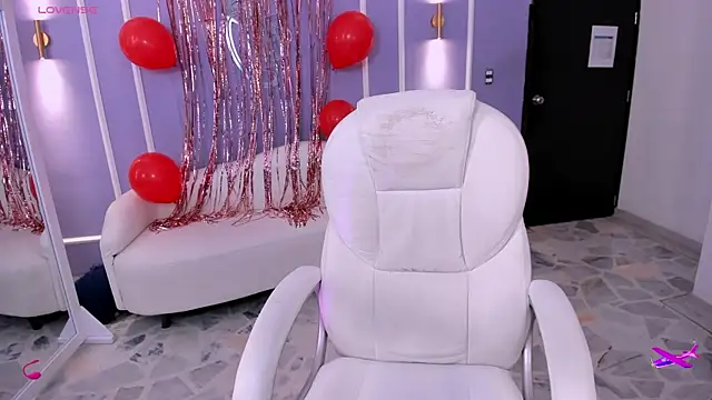 Snapshot of martinasaez chatting on 02-14-25, 08:05 martinasaez online show from 02-14-25, 08:05
