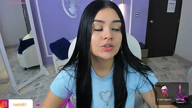Snapshot of martinasaez chatting on 03-22-25, 11:20 martinasaez online show from 03-22-25, 11:20