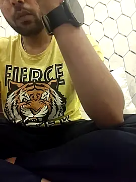 Snapshot of Casting_Design chatting on 01-09-25, 11:25 Casting Design online show from 01-09-25, 11:25