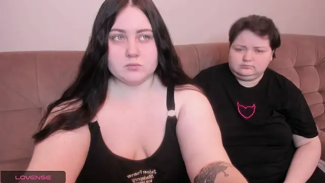 Snapshot of ihaveasecret_ chatting on 01-17-25, 01:35 ihaveasecret online show from 01-17-25, 01:35