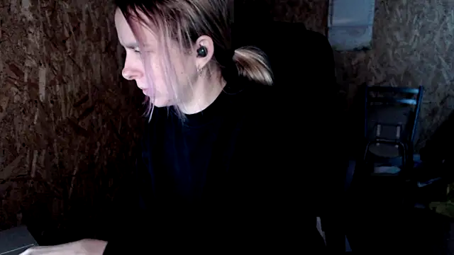 Snapshot of las_sweet chatting on 12-22-25, 10:34 las sweet online show from 12-22-25, 10:34