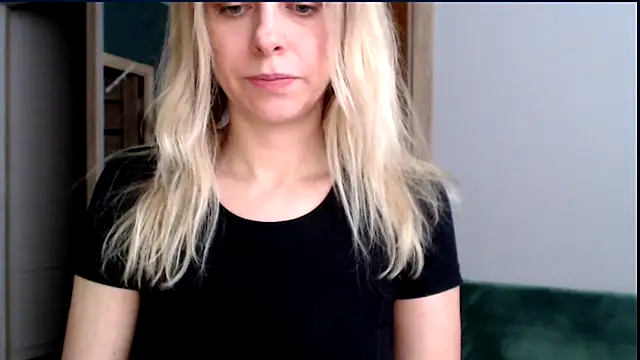 Snapshot of las_sweet chatting on 03-04-26, 01:39 las sweet online show from 03-04-26, 01:39