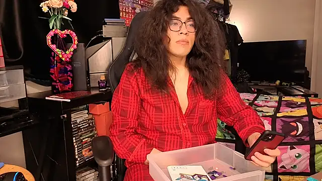 ShinyCherub online show from 01-28-25, 12:32