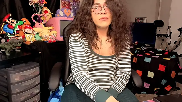 ShinyCherub online show from 10-25-25, 02:46