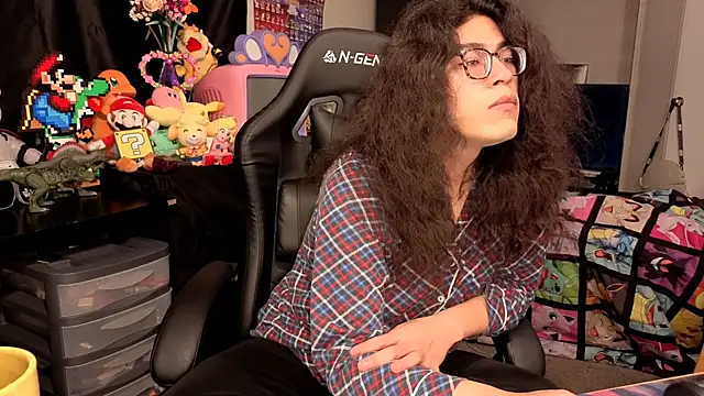 ShinyCherub online show from 10-28-25, 11:14