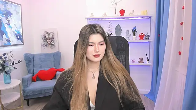 AnneTLi online show from 02-17-26, 07:20