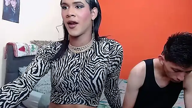 Snapshot of Babylolatop chatting on 02-11-25, 06:22 Babylolatop online show from 02-11-25, 06:22