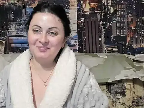 Snapshot of Lillian2 chatting on 01-18-25, 08:09 Lillian2 online show from 01-18-25, 08:09