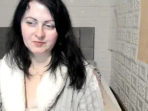 Snapshot of Lillian2 chatting on 02-22-25, 10:42 Lillian2 online show from 02-22-25, 10:42