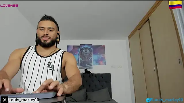 Louis marley   online show from 02-12-25, 01:52