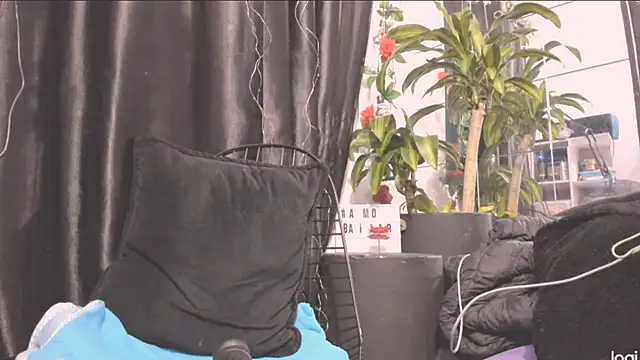 Snapshot of MYFAVOURITESTRAGER chatting on 12-22-24, 10:28 MYFAVOURITESTRAGER online show from 12-22-24, 10:28