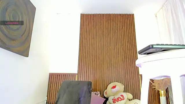 BunnyHotsx online show from 09-26-25, 05:22