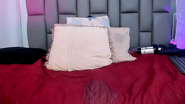  MiaBrown  online show from 02-25-25, 06:09