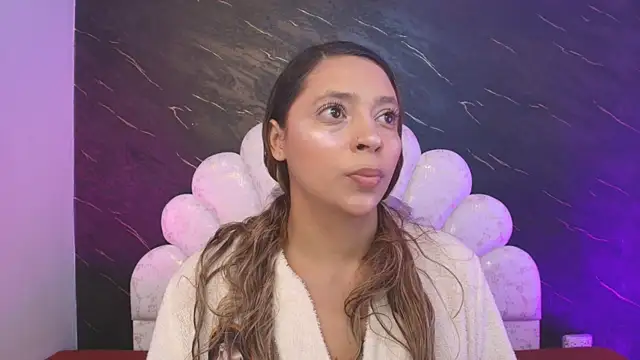  MiaBrown  online show from 04-07-26, 12:05