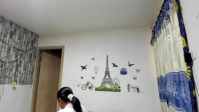 carlos and diana online show from 10-29-25, 05:04