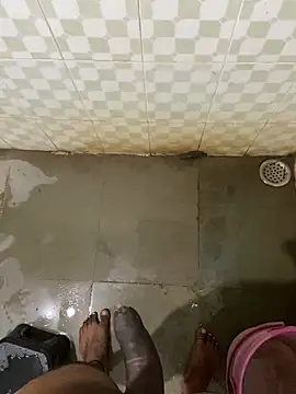 Snapshot of Honeydick7 chatting on 12-17-24, 04:12 Honeydick7 online show from 12-17-24, 04:12