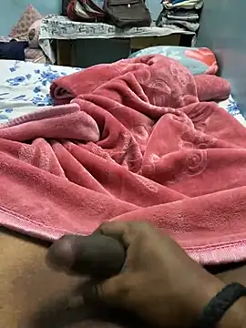 Snapshot of Honeydick7 chatting on 01-07-25, 06:03 Honeydick7 online show from 01-07-25, 06:03