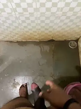 Snapshot of Honeydick7 chatting on 02-10-25, 04:41 Honeydick7 online show from 02-10-25, 04:41