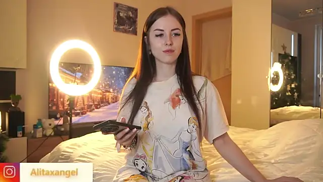 AlitaXAngelic online show from 01-05-25, 11:04