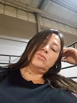 Snapshot of angelbaby1998 chatting on 12-05-24, 02:31 angelbaby1998 online show from 12-05-24, 02:31