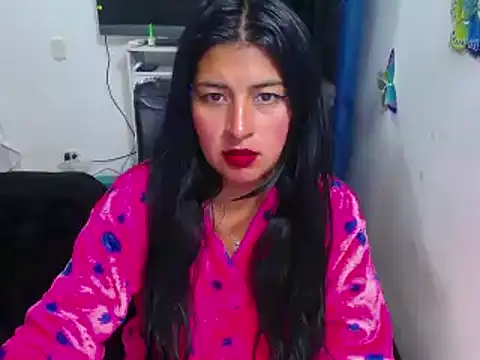 Snapshot of Yunhot_ chatting on 01-31-25, 06:13 Yunhot online show from 01-31-25, 06:13