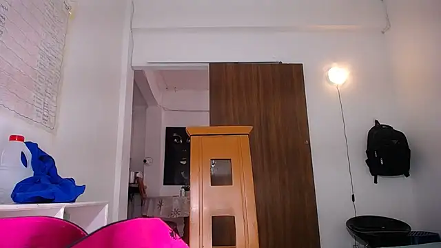 yselahot online show from 04-19-26, 02:27