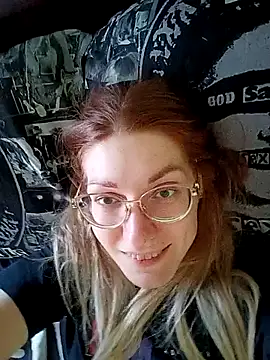 Snapshot of _Sweet_Love_ chatting on 02-15-25, 01:49 Sweet Love online show from 02-15-25, 01:49