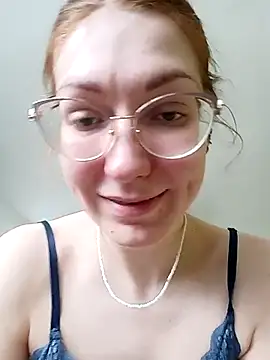 Snapshot of _Sweet_Love_ chatting on 03-03-25, 12:16 Sweet Love online show from 03-03-25, 12:16