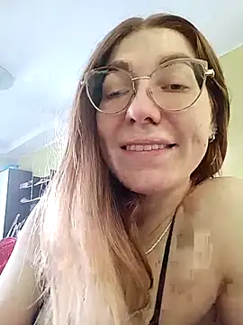 Snapshot of _Sweet_Love_ chatting on 03-13-25, 02:01 Sweet Love online show from 03-13-25, 02:01