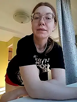 Snapshot of _Sweet_Love_ chatting on 03-20-25, 12:53 Sweet Love online show from 03-20-25, 12:53