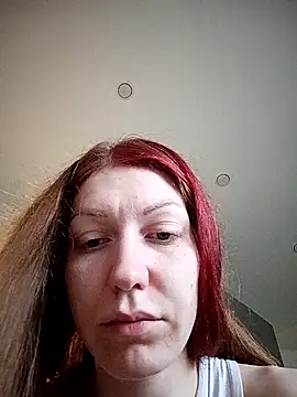 Snapshot of _Sweet_Love_ chatting on 10-21-25, 01:01 Sweet Love online show from 10-21-25, 01:01