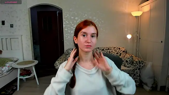 Sally Biscuit online show from 09-10-25, 09:31