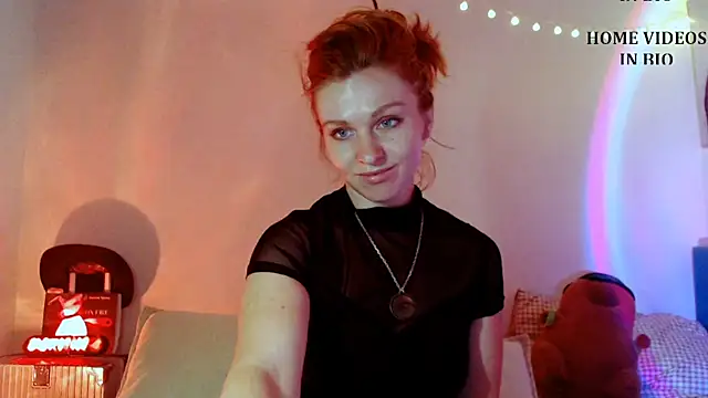 Cassie Wild online show from 02-02-26, 10:58