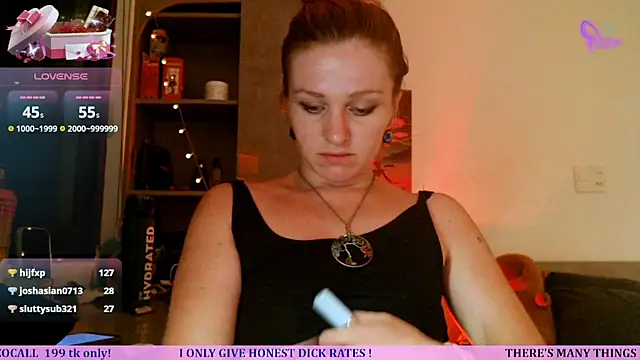Snapshot of Cassie_Wild chatting on 08-04-26, 01:14 Cassie Wild online show from 08-04-26, 01:14