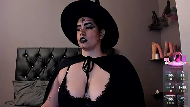 MariaGaitan online show from 10-20-25, 07:03