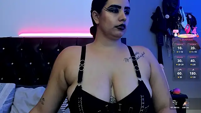 MariaGaitan online show from 11-24-25, 07:02