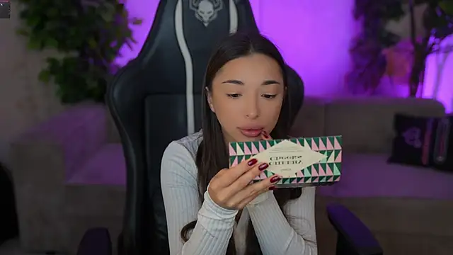 Jasmine Flow online show from 11-15-25, 08:11