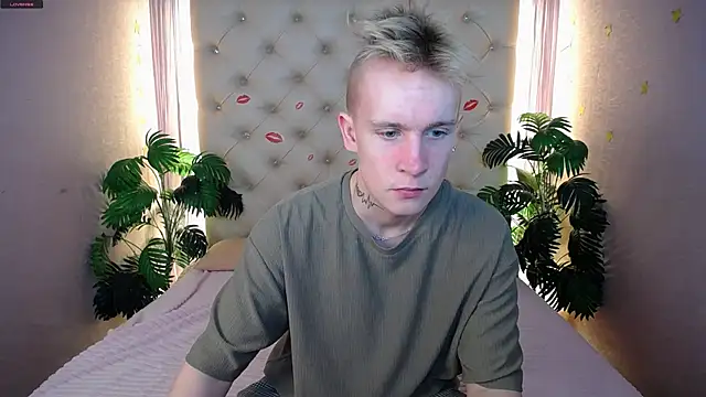 AlexxSweet online show from 03-10-25, 10:48