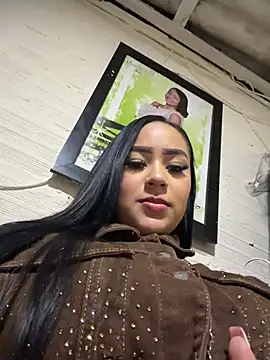 Luisa Fernandaa online show from 04-02-26, 12:41