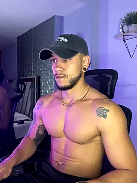 ARON TAYLER01 online show from 09-09-25, 10:26